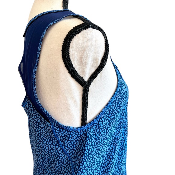 Lululemon Racerback Sports Top Keyhole Back Blue & Black Print - Picture 7 of 9